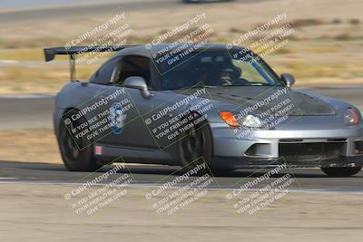 media/Sep-20-2025-Extreme Speed (Sat) [[1fcc23683c]]/Red (Advanced)/Session 1 (Sunset)/